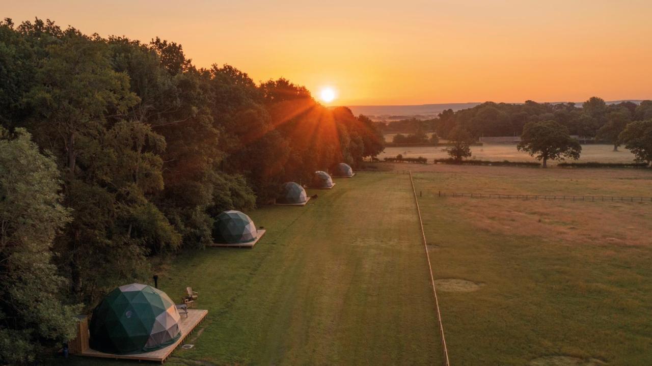Camp Katur Glamping Hotel Carthorpe Exterior foto